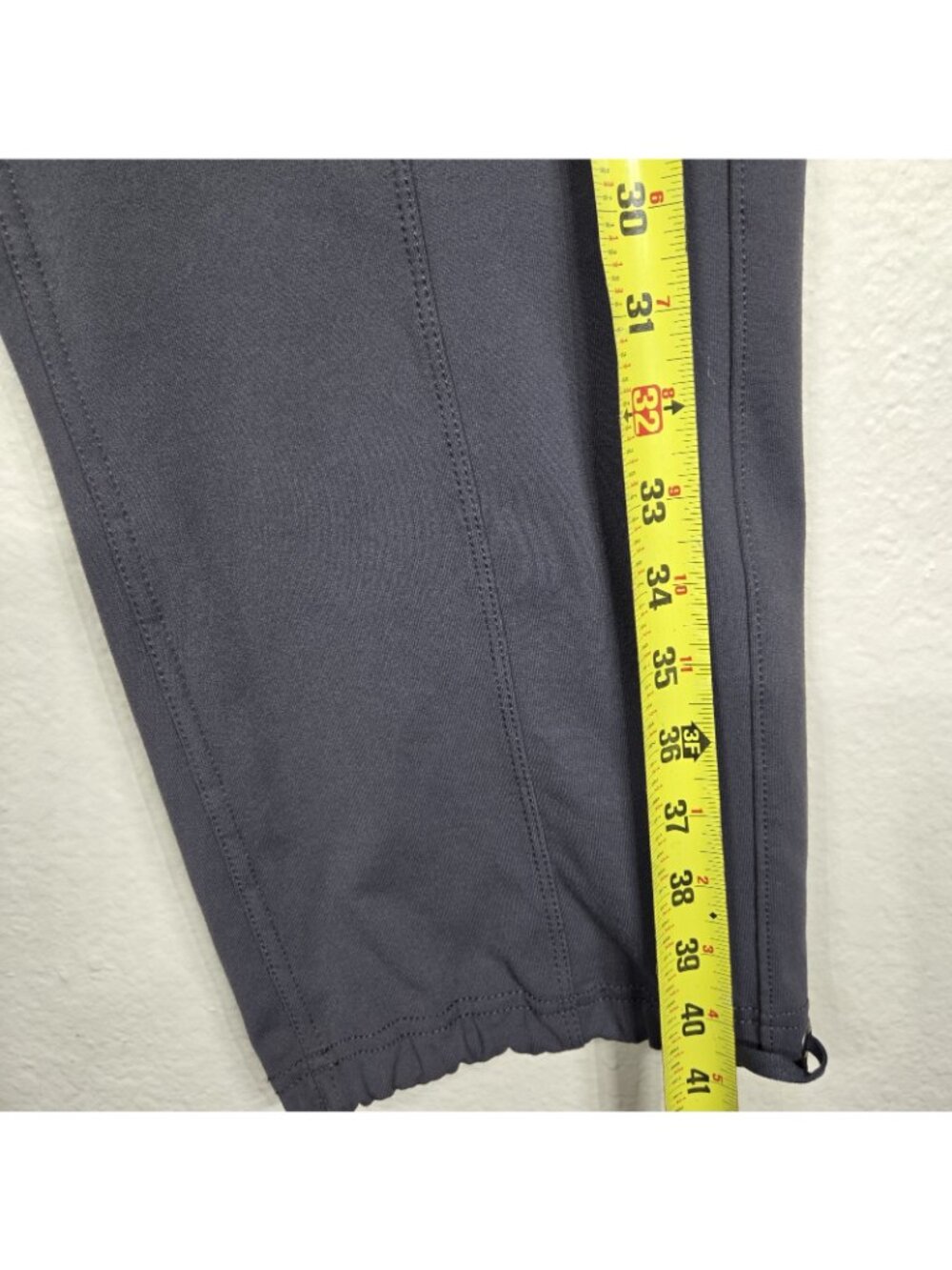 Athleta Metro Slouch XL Joggers Pants Black Drawstring Zip Pocket Dark Gray - Picture 13 of 16